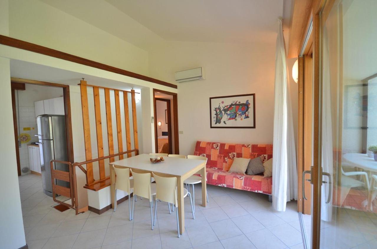 Villaggio Club Dei Pini Bibione Exterior photo